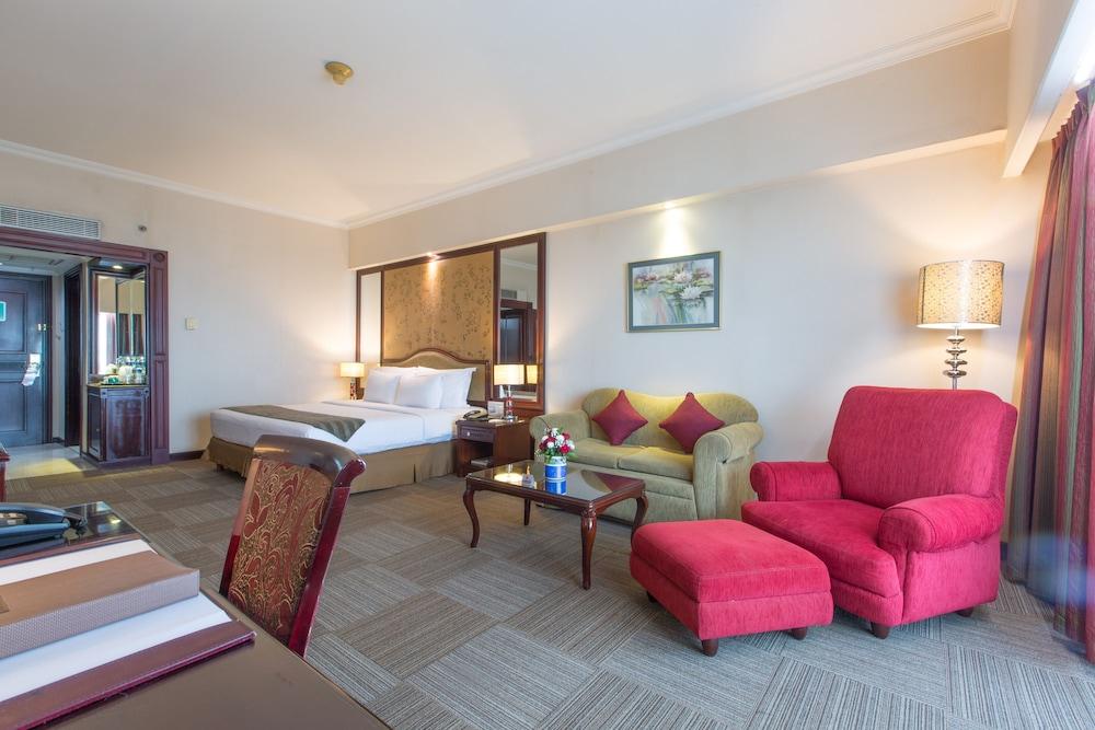 Sunlake Waterfront Resort & Convention Jakarta Exteriér fotografie