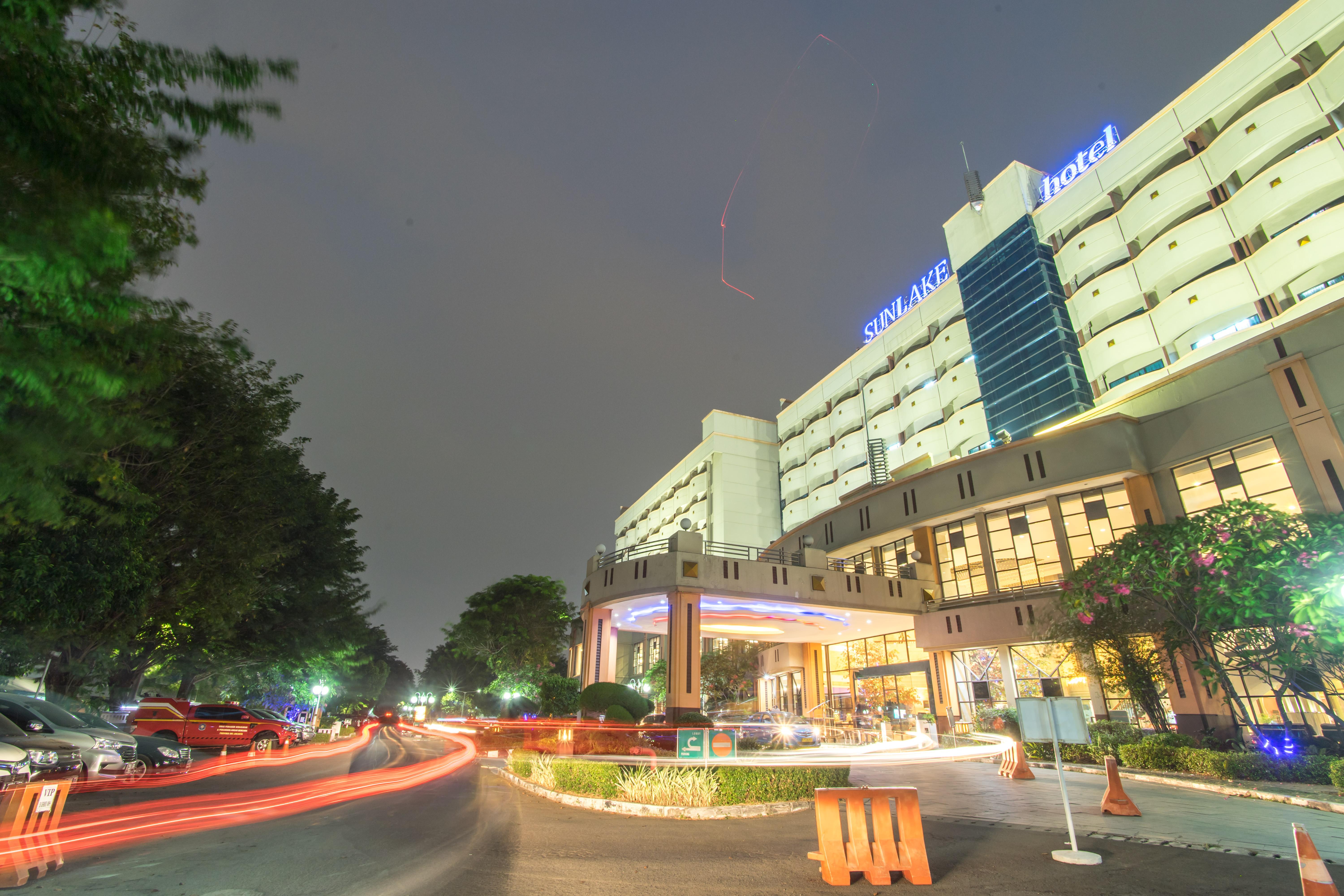 Sunlake Waterfront Resort & Convention Jakarta Exteriér fotografie