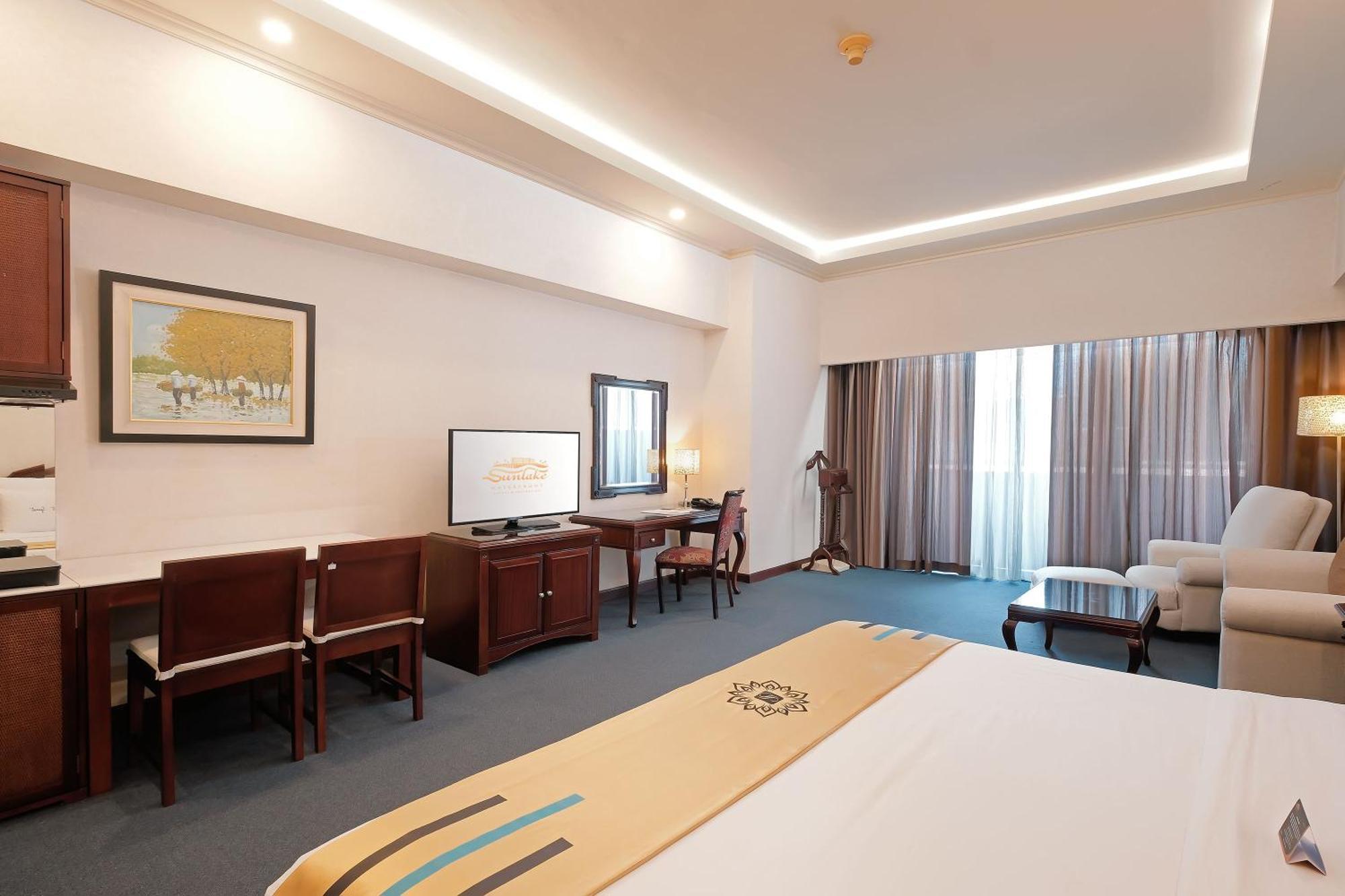 Sunlake Waterfront Resort & Convention Jakarta Exteriér fotografie