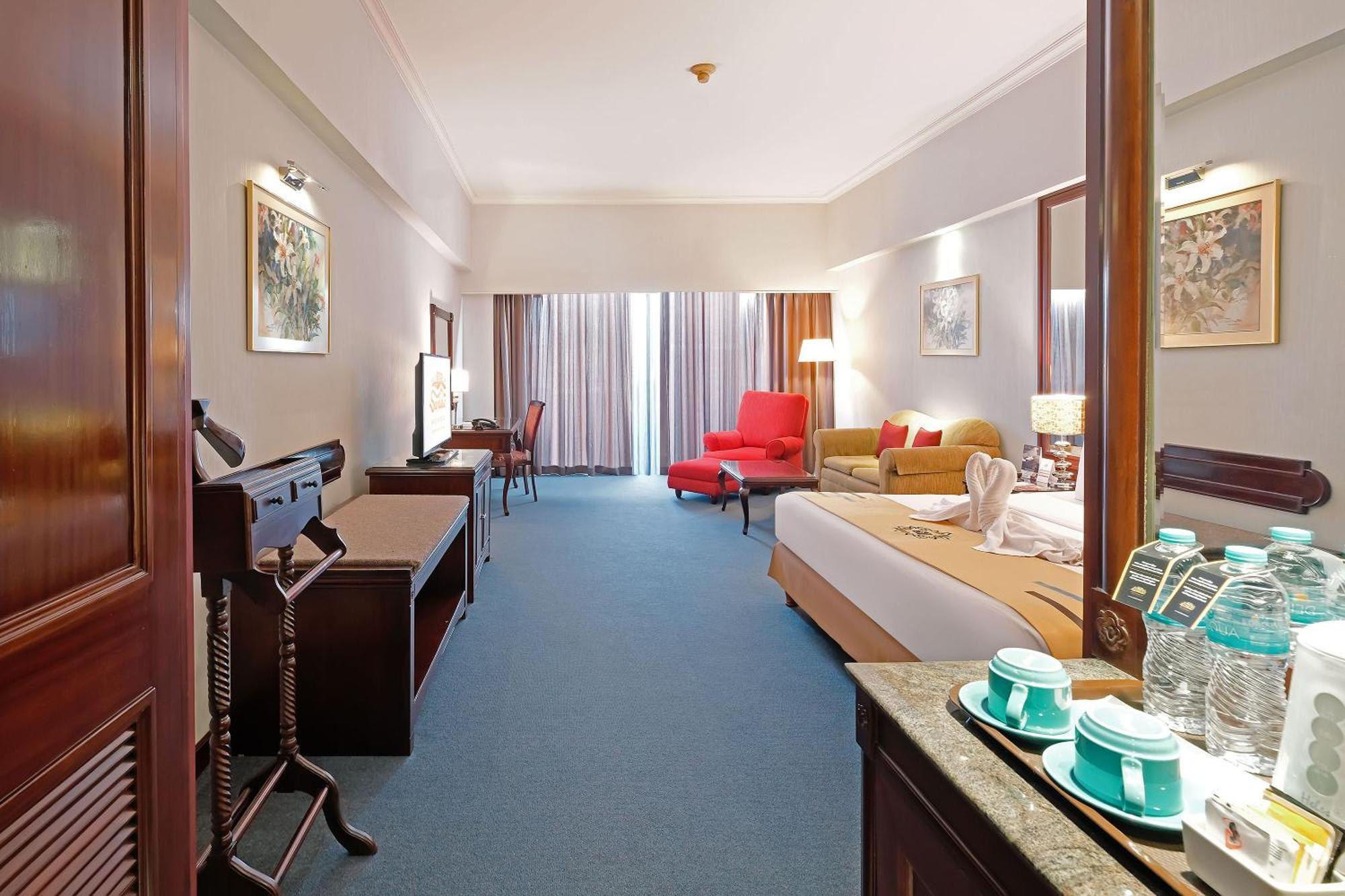 Sunlake Waterfront Resort & Convention Jakarta Exteriér fotografie