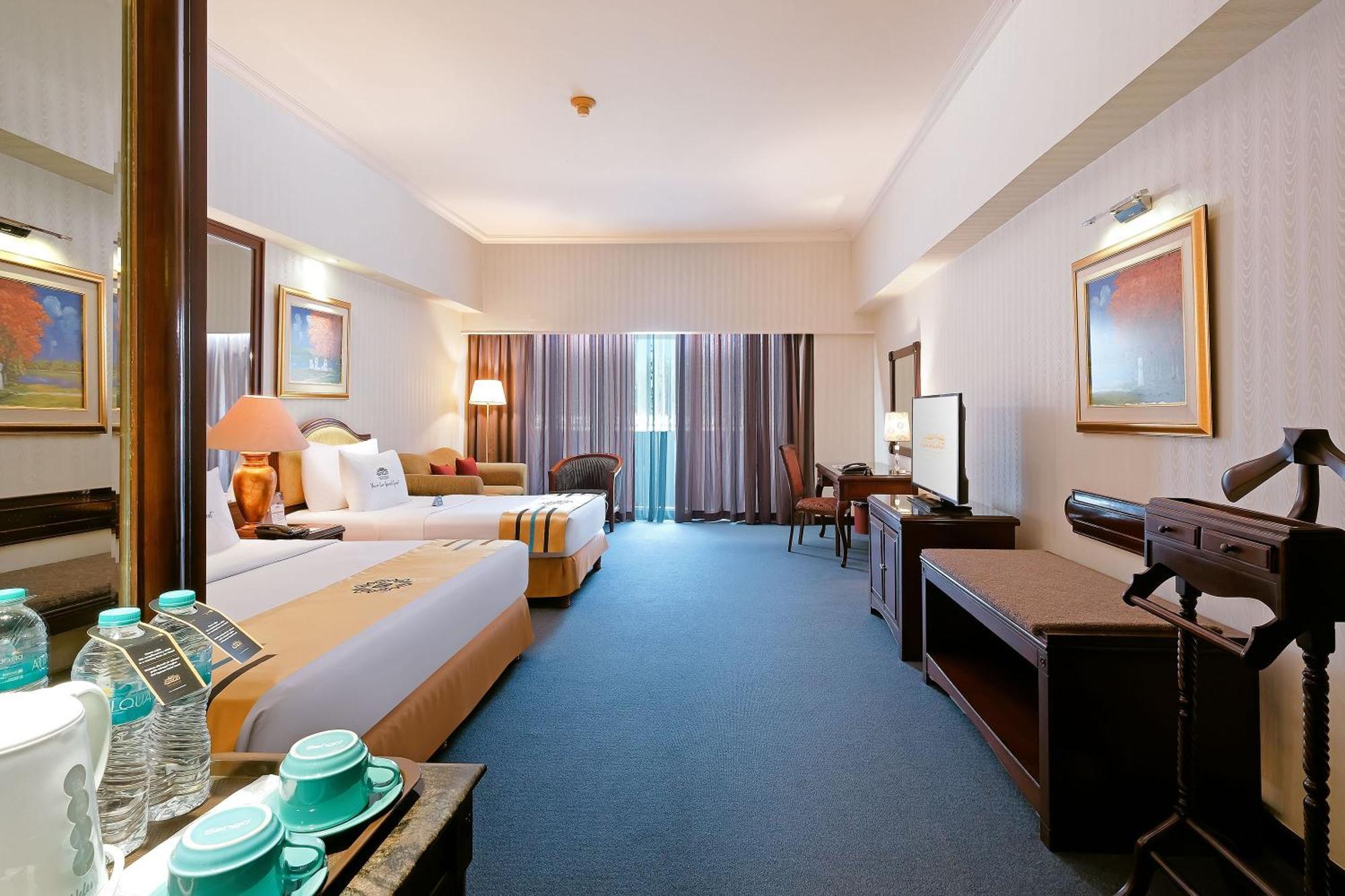 Sunlake Waterfront Resort & Convention Jakarta Exteriér fotografie