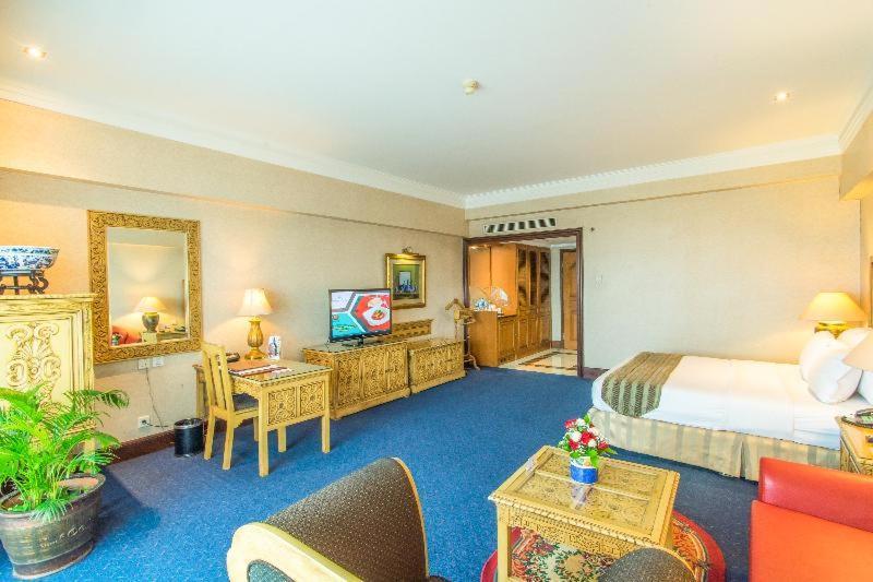 Sunlake Waterfront Resort & Convention Jakarta Pokoj fotografie